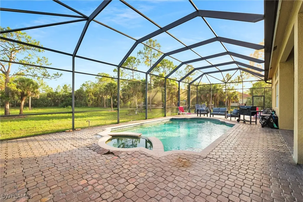 1640 Golden Gate Boulevard W Naples FL 34117