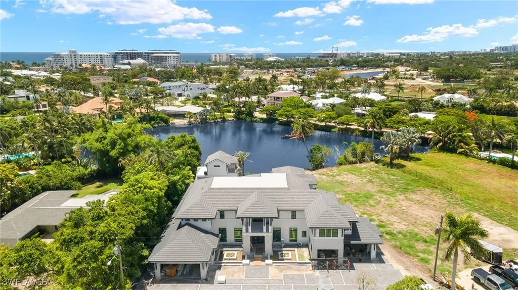 616 Bougainvillea Road Naples FL 34102