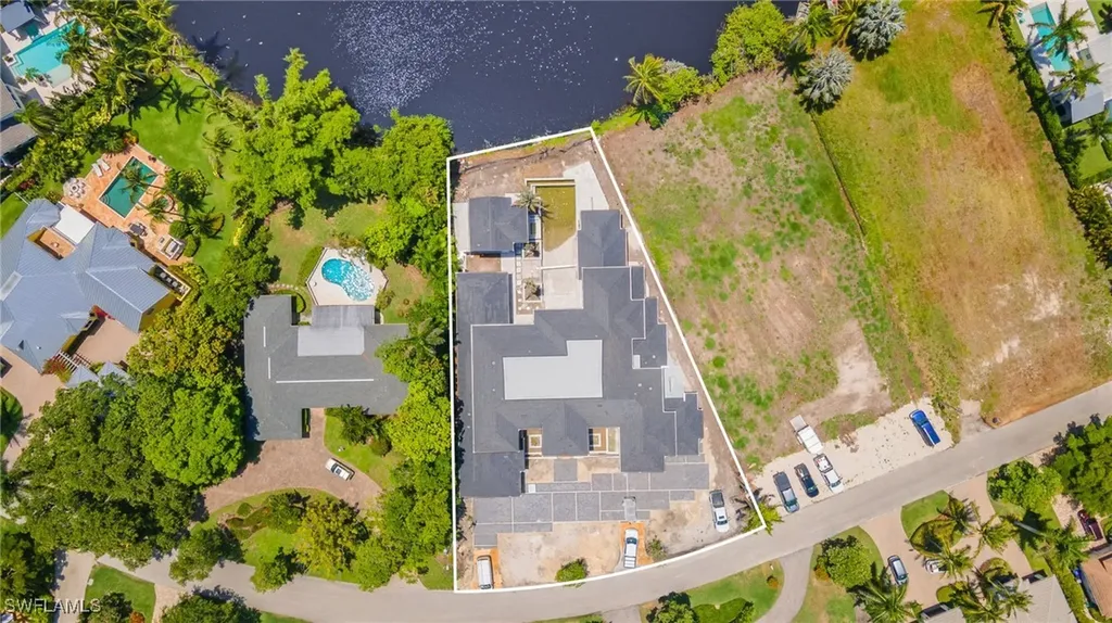 616 Bougainvillea Road Naples FL 34102