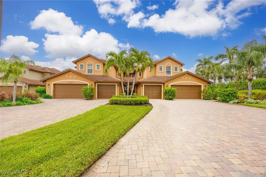 6637 Alden Woods Circle Naples FL 34113