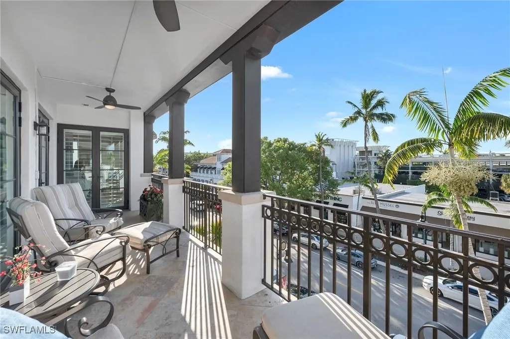 780 5th Avenue S Naples FL 34102