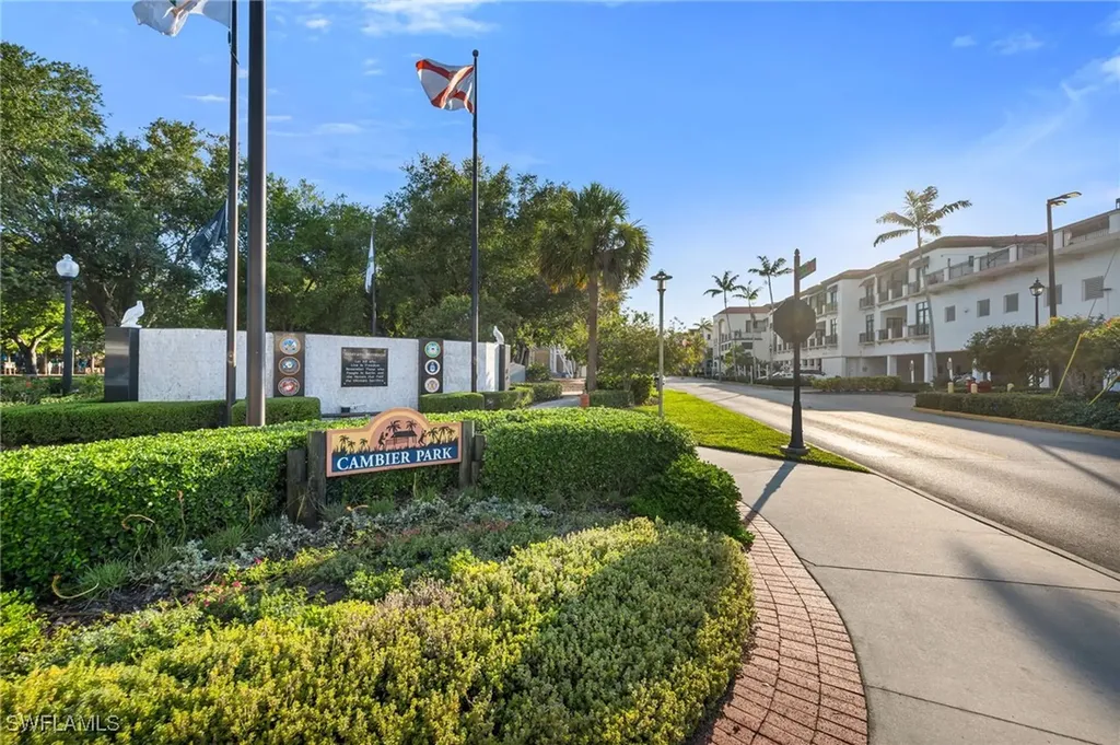 780 5th Avenue S Naples FL 34102