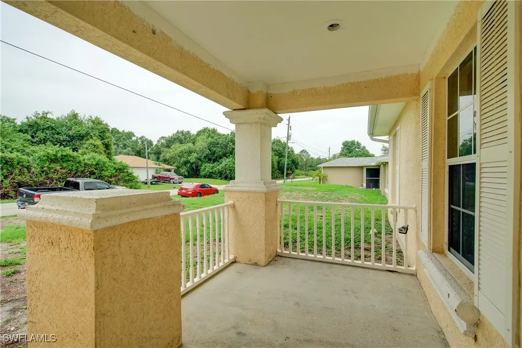 2808 51st Street W Lehigh Acres FL 33971