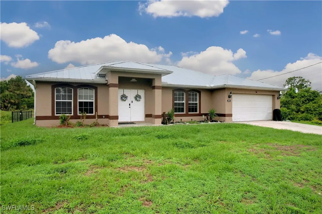 866 Carbon Street E Lehigh Acres FL 33974