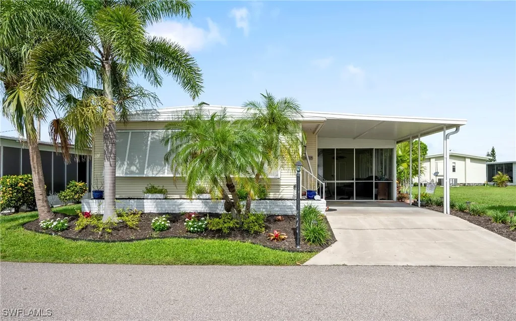 14727 Pioneer Place North Fort Myers FL 33917