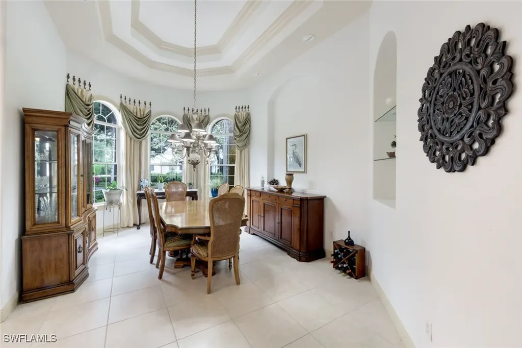 12099 Colliers Reserve Drive Naples FL 34110