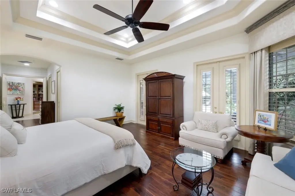 12099 Colliers Reserve Drive Naples FL 34110