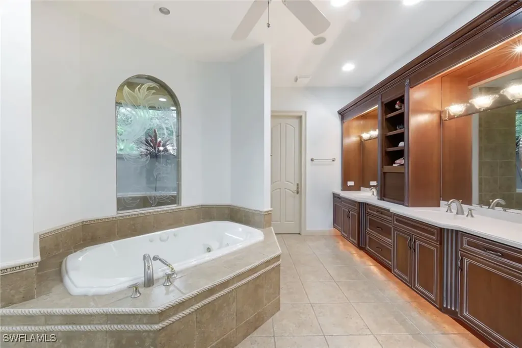 12099 Colliers Reserve Drive Naples FL 34110