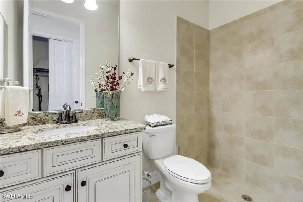 28103 Kerry Court Bonita Springs FL 34135