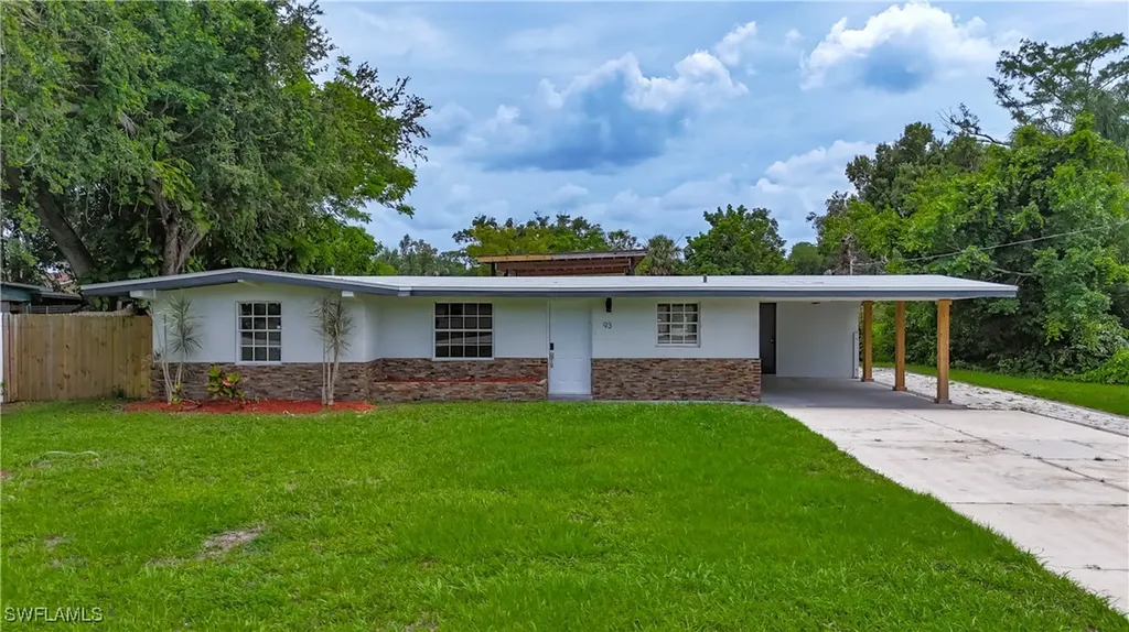 93 E Mariana Avenue North Fort Myers FL 33917