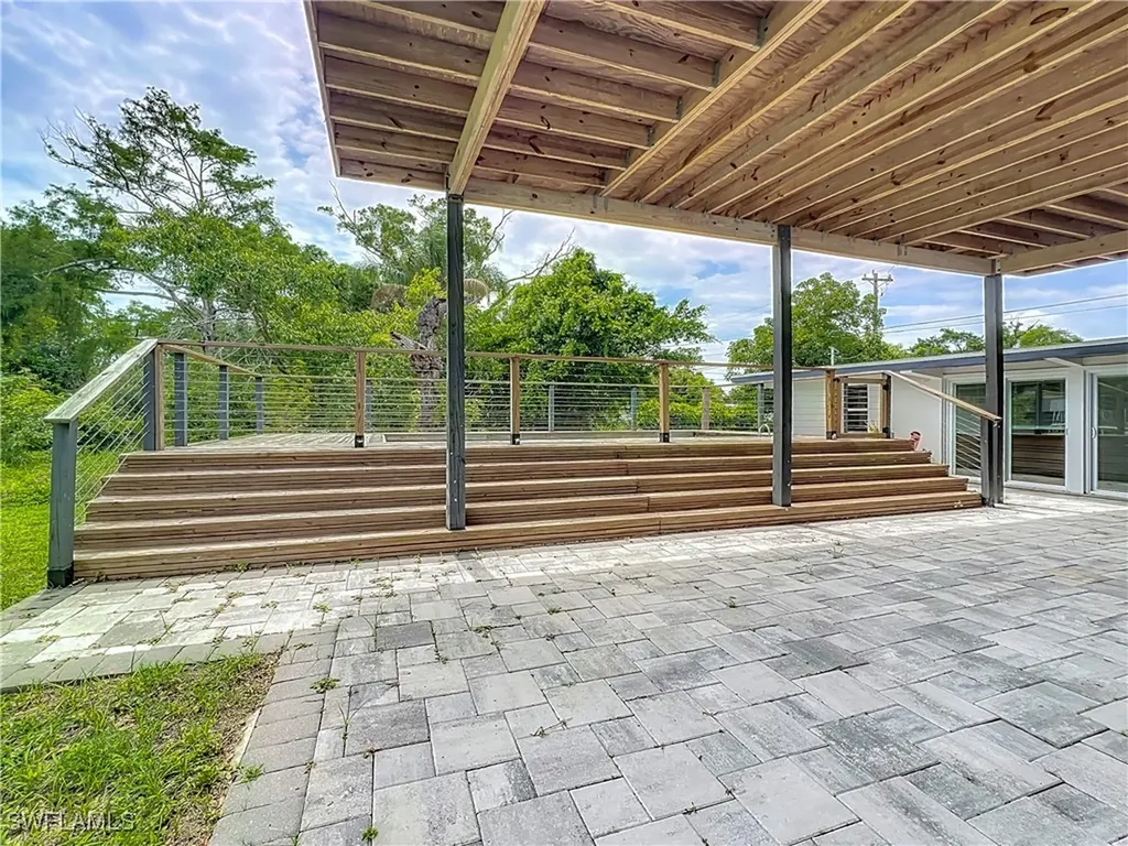 93 E Mariana Avenue North Fort Myers FL 33917