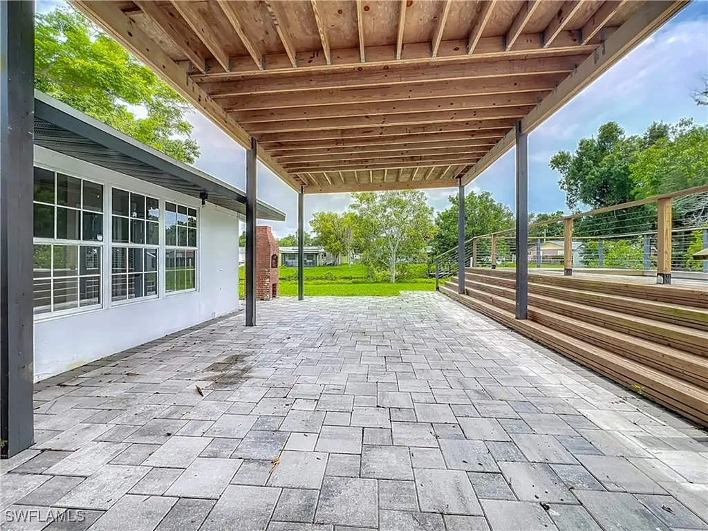 93 E Mariana Avenue North Fort Myers FL 33917