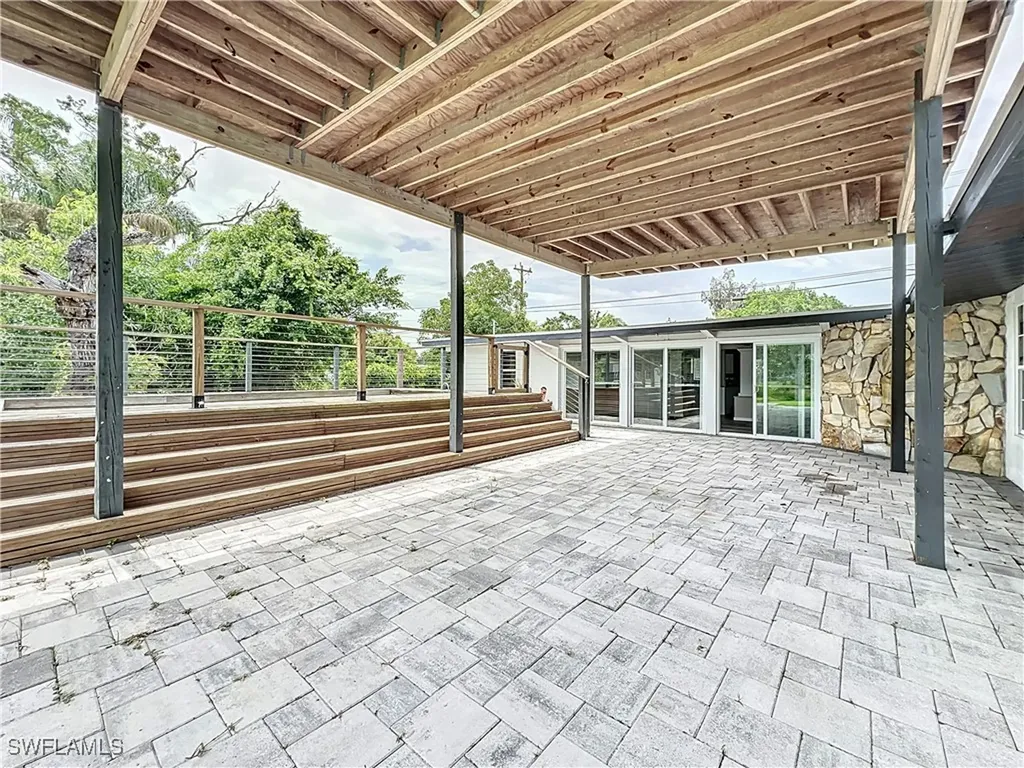 93 E Mariana Avenue North Fort Myers FL 33917