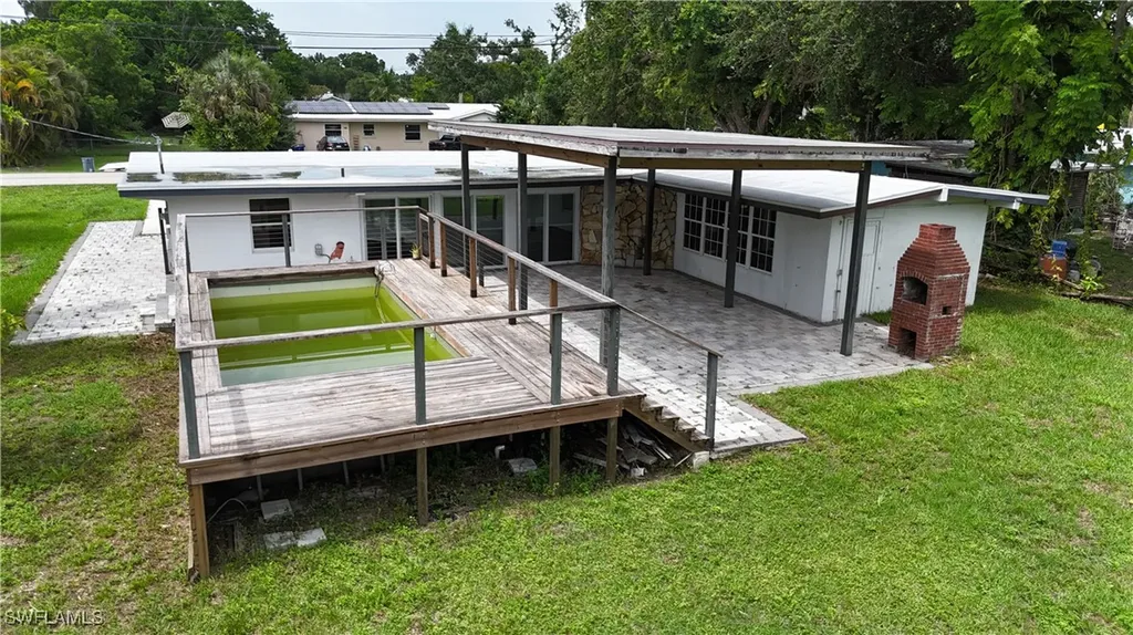 93 E Mariana Avenue North Fort Myers FL 33917