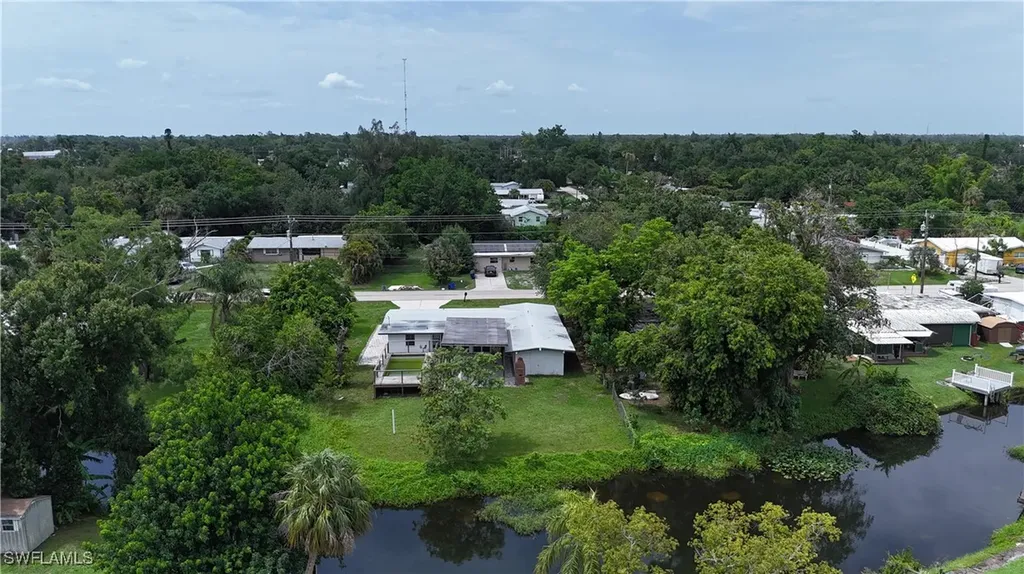 93 E Mariana Avenue North Fort Myers FL 33917