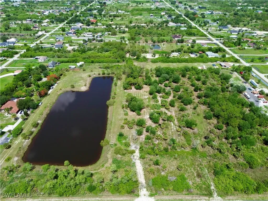 2305 Desoto Boulevard N Naples FL 34120