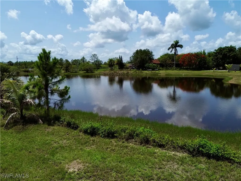 2305 Desoto Boulevard N Naples FL 34120