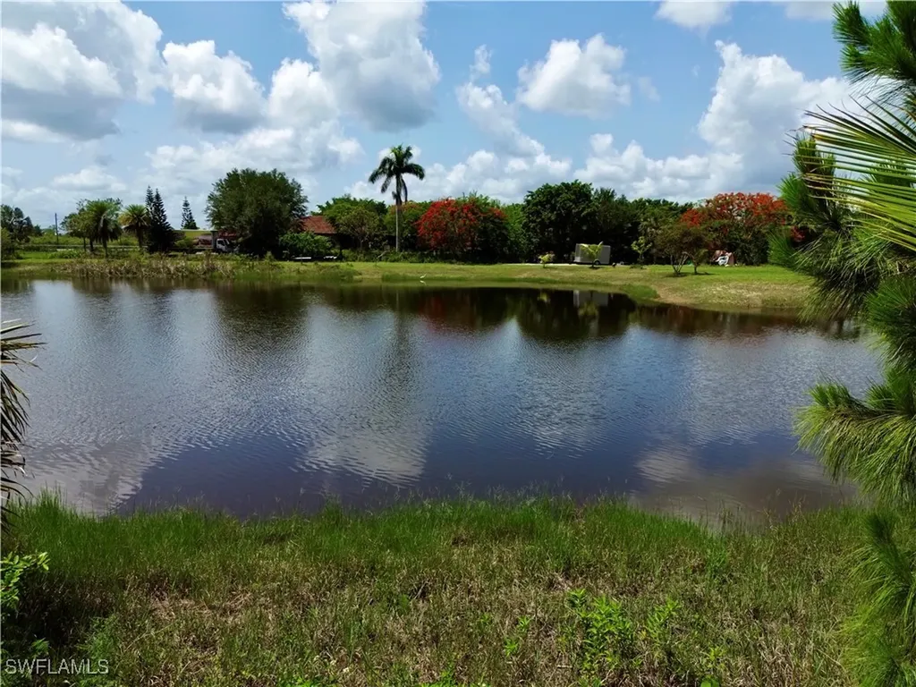 2305 Desoto Boulevard N Naples FL 34120