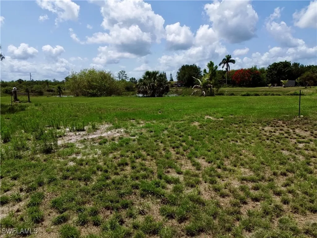 2305 Desoto Boulevard N Naples FL 34120