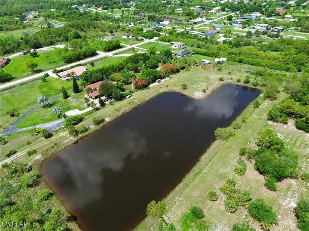2305 Desoto Boulevard N Naples FL 34120