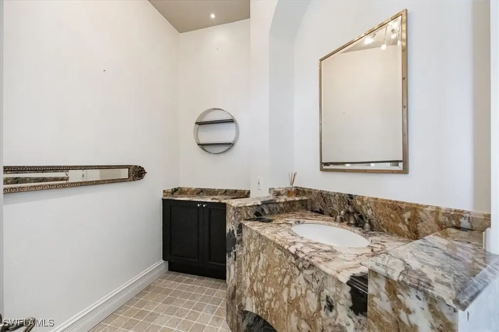 13681 Pondview Circle Naples FL 34119