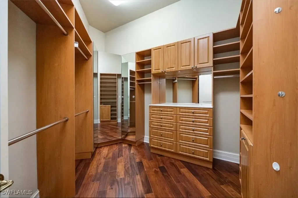 13681 Pondview Circle Naples FL 34119