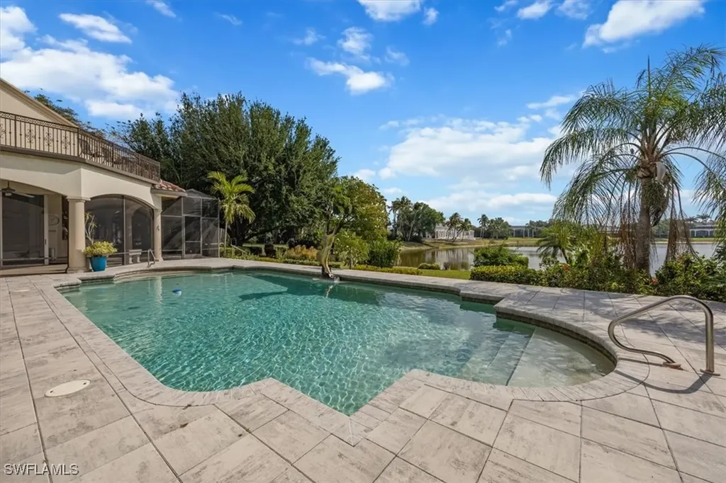 13681 Pondview Circle Naples FL 34119