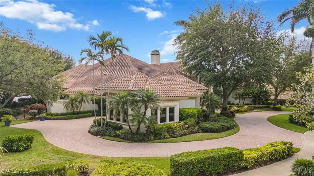 13681 Pondview Circle Naples FL 34119