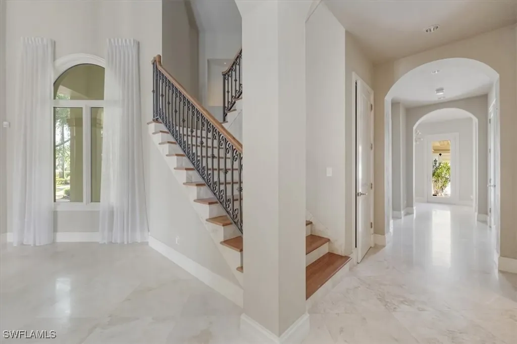 13681 Pondview Circle Naples FL 34119