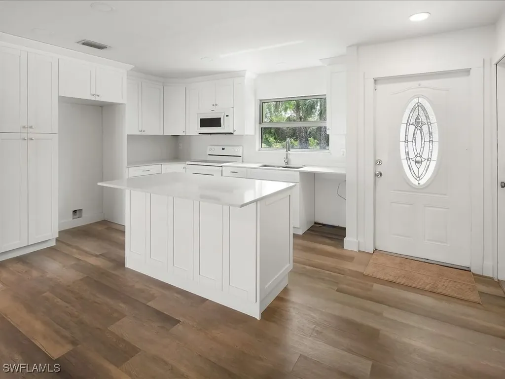 27261 Galleon Drive Bonita Springs FL 34135