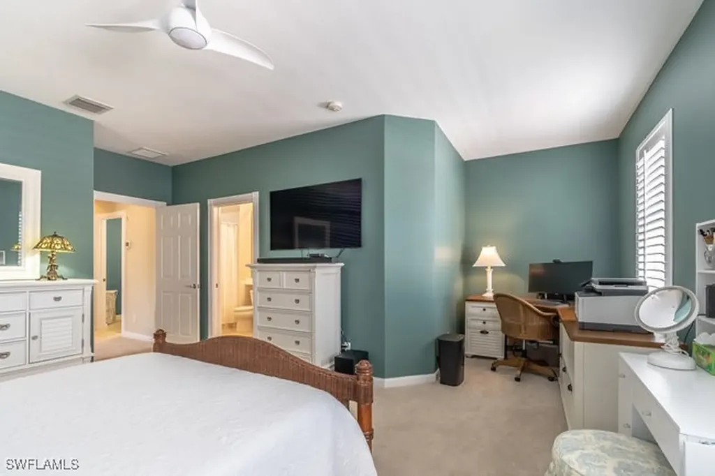 8055 Sorrento Lane Naples FL 34114