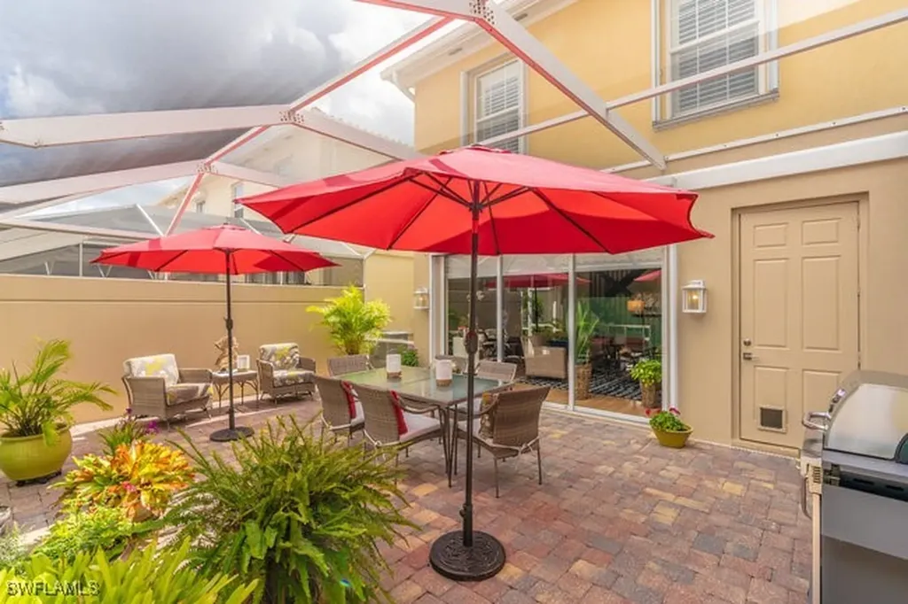 8055 Sorrento Lane Naples FL 34114