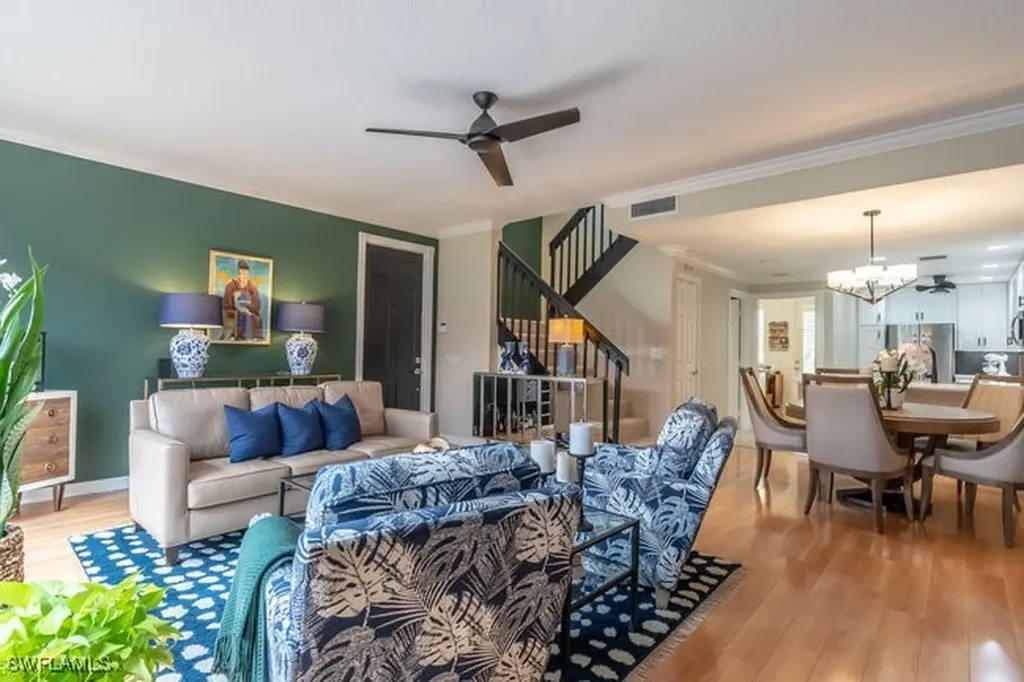 8055 Sorrento Lane Naples FL 34114
