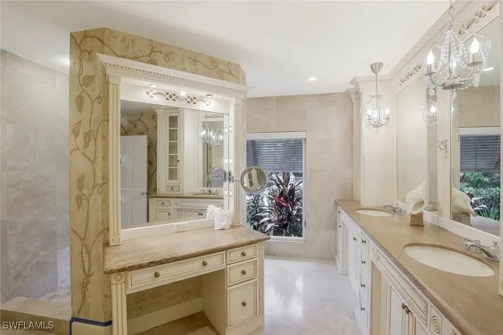 655 Galleon Drive Naples FL 34102