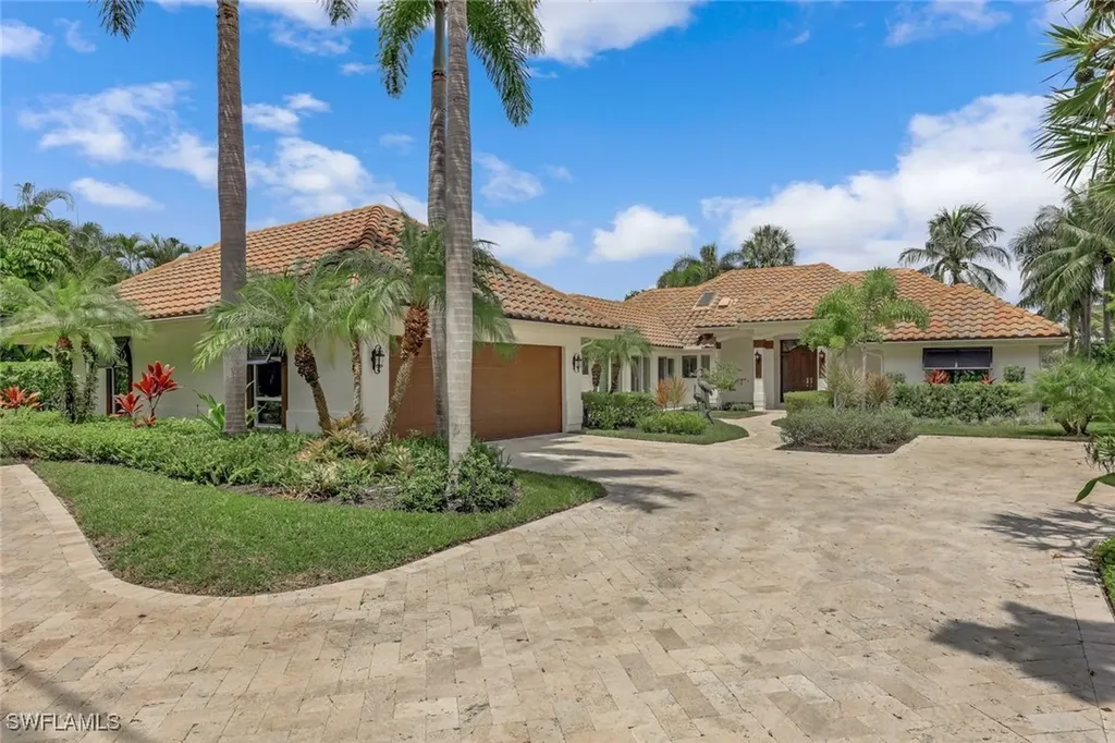 655 Galleon Drive Naples FL 34102