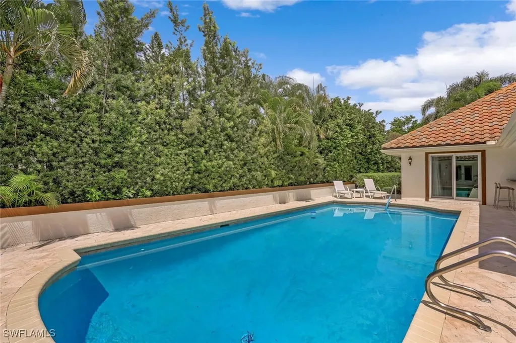 655 Galleon Drive Naples FL 34102