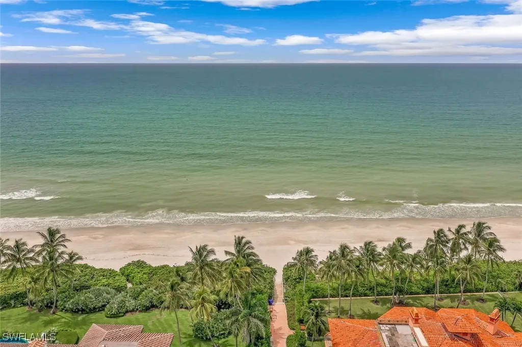 655 Galleon Drive Naples FL 34102