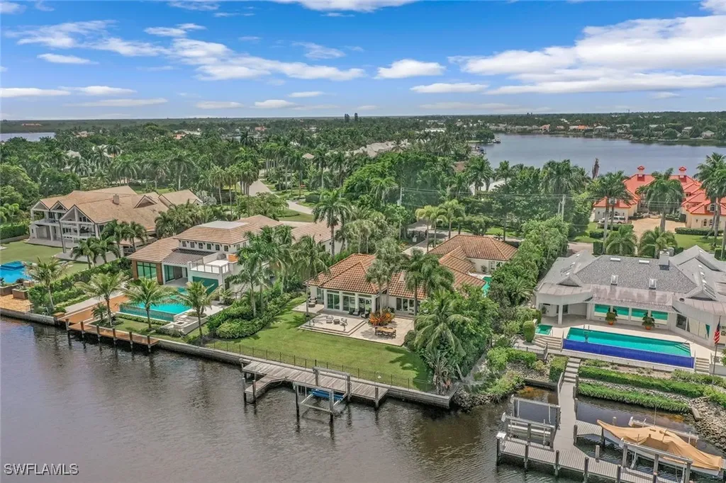 655 Galleon Drive Naples FL 34102