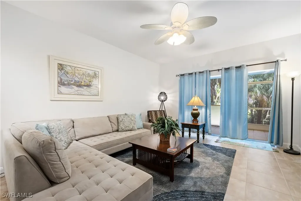 757 Wiggins Lake Drive Naples FL 34110