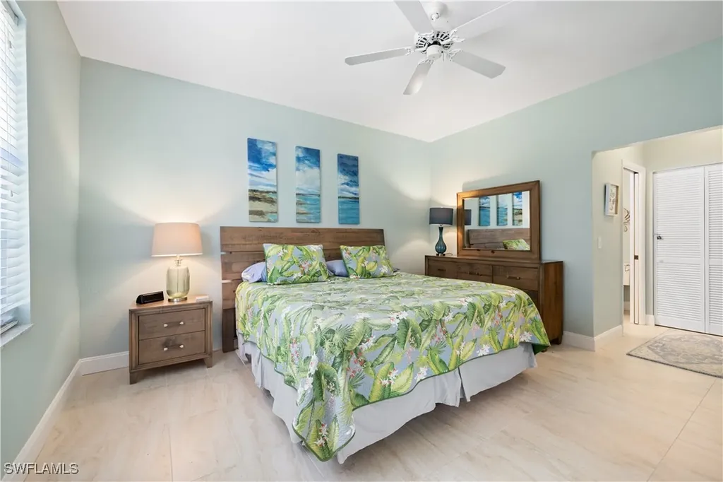 757 Wiggins Lake Drive Naples FL 34110