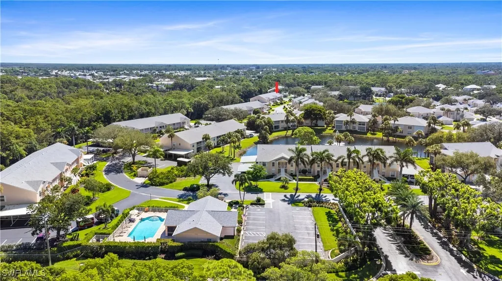 757 Wiggins Lake Drive Naples FL 34110