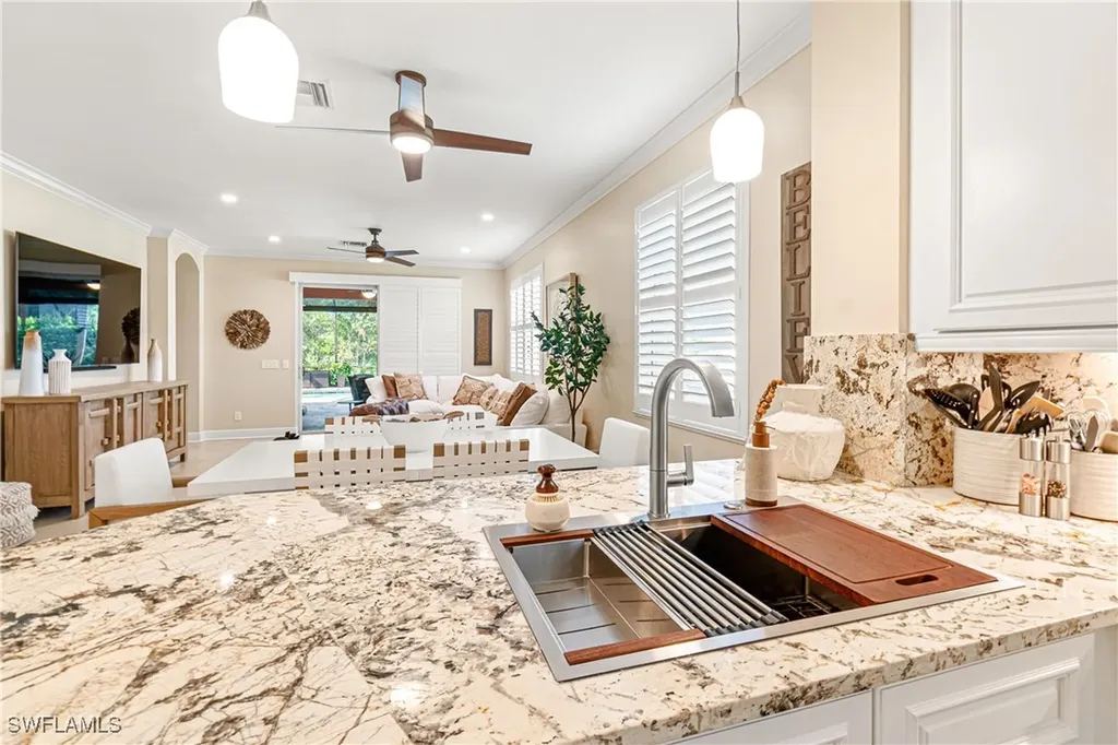 10622 Camarelle Circle Fort Myers FL 33913