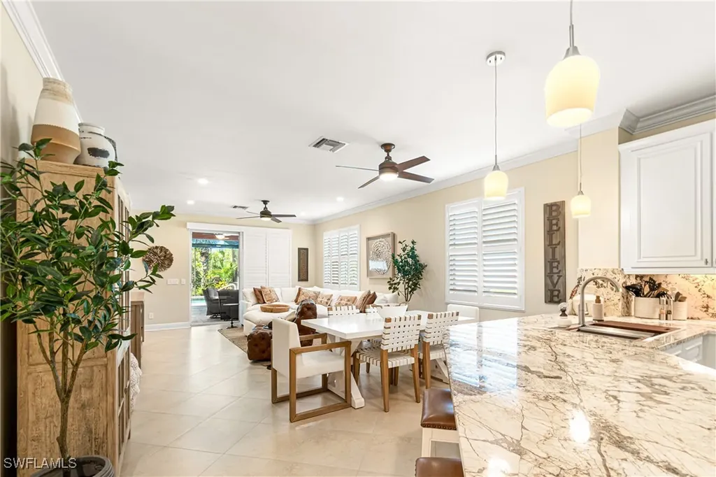10622 Camarelle Circle Fort Myers FL 33913