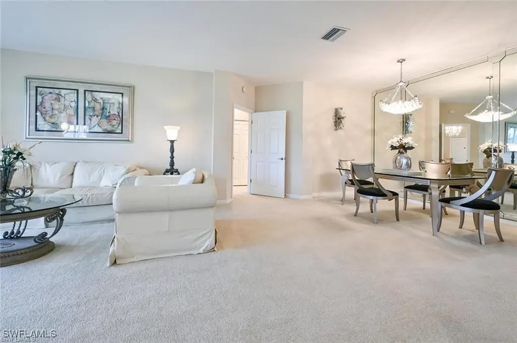 6065 Pinnacle Lane Naples FL 34110