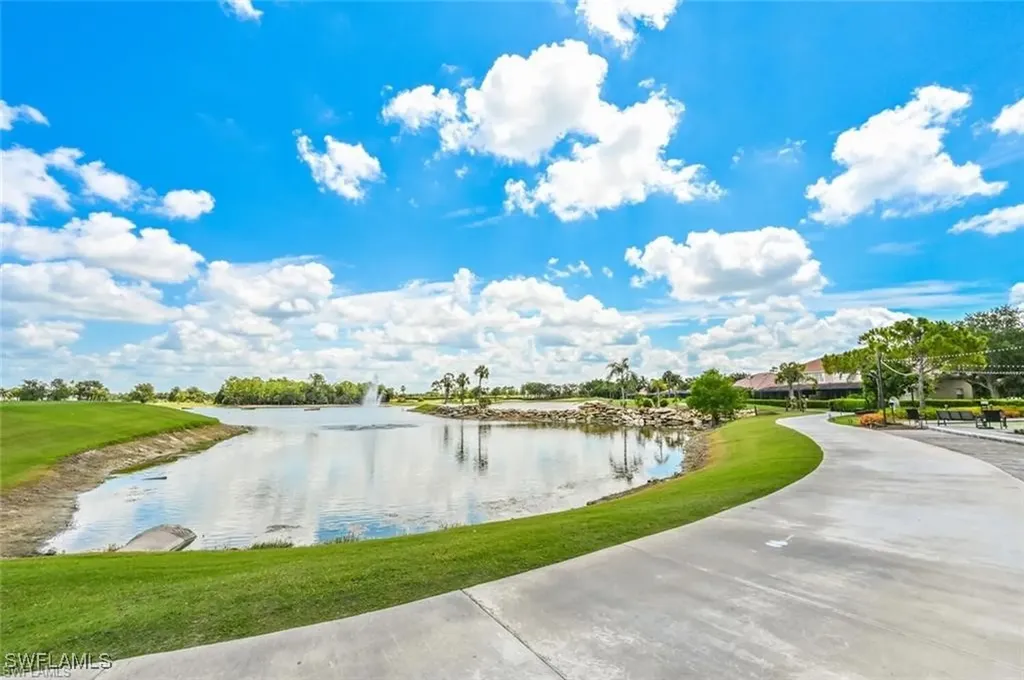 6065 Pinnacle Lane Naples FL 34110
