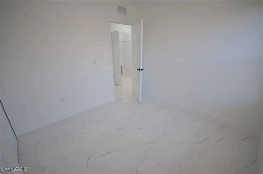 2132 Barker Boulevard Fort Myers FL 33916