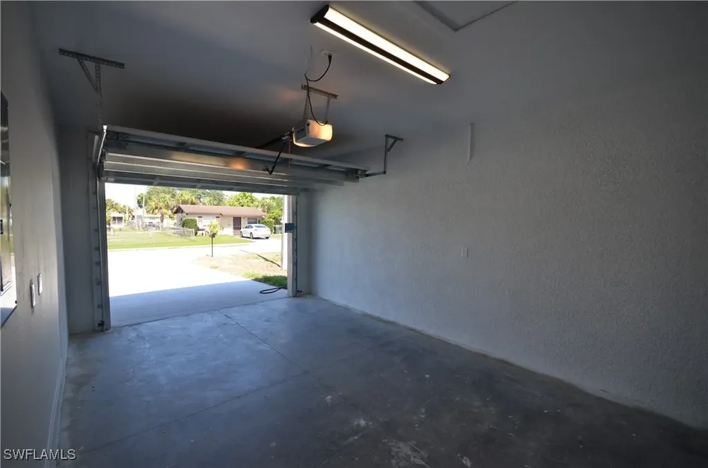 2132 Barker Boulevard Fort Myers FL 33916