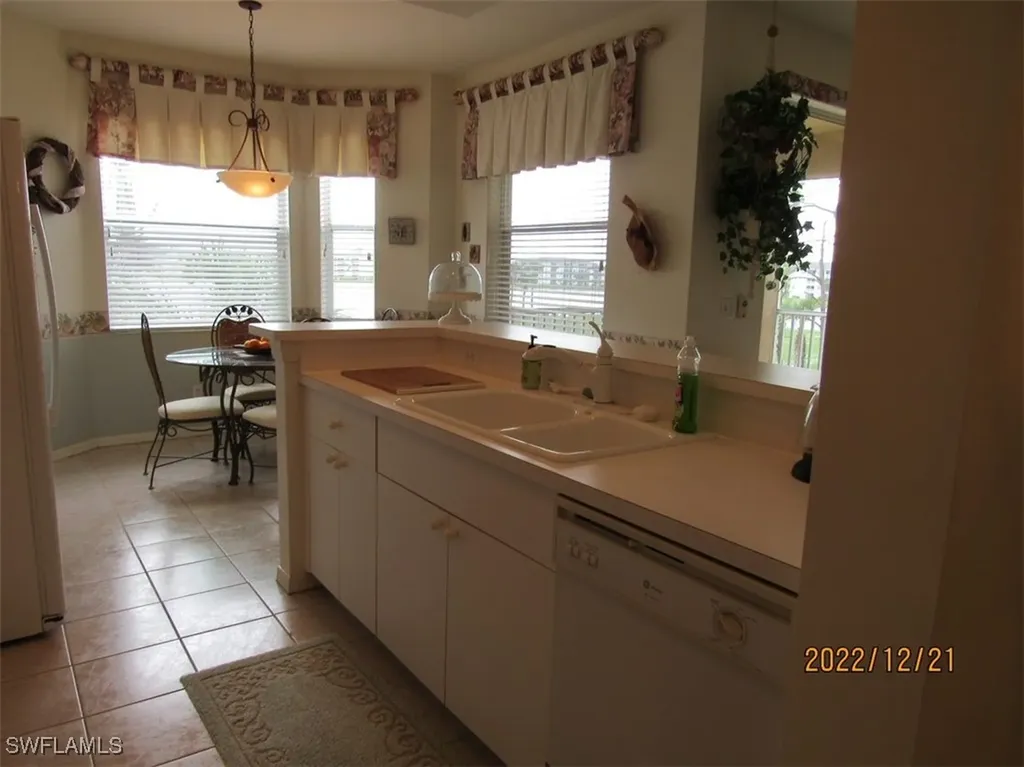 8076 Queen Palm Lane Fort Myers FL 33966