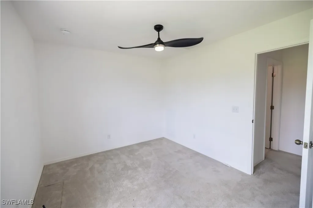 501 SE 7th Street Cape Coral FL 33990