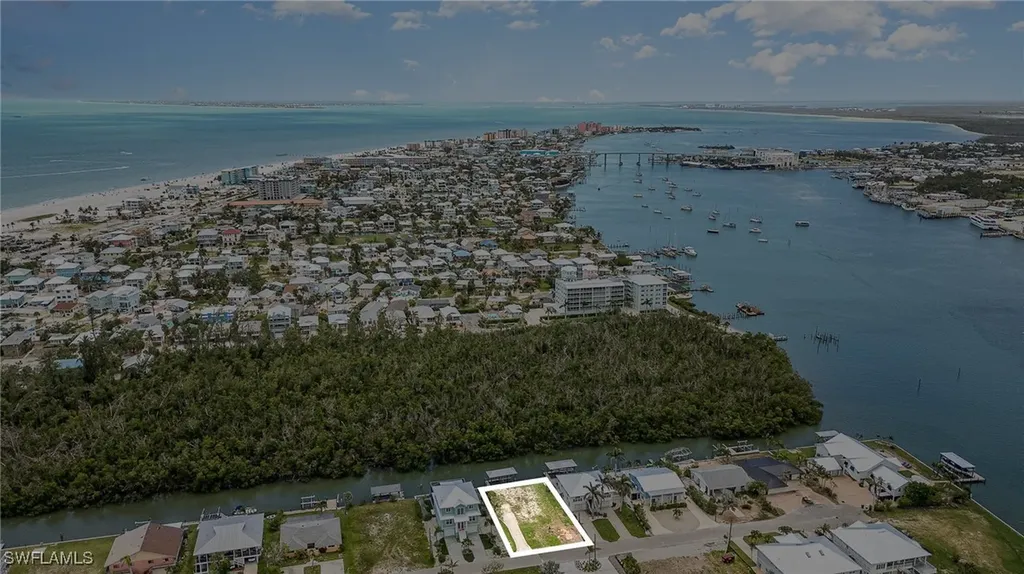 225 Tropical Shore Way Fort Myers Beach FL 33931